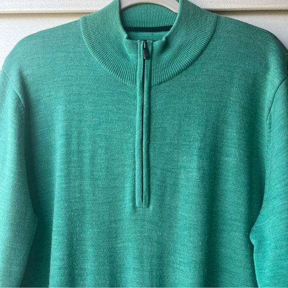 Footjoy 1/4 zip pullover - Picture 2 of 6